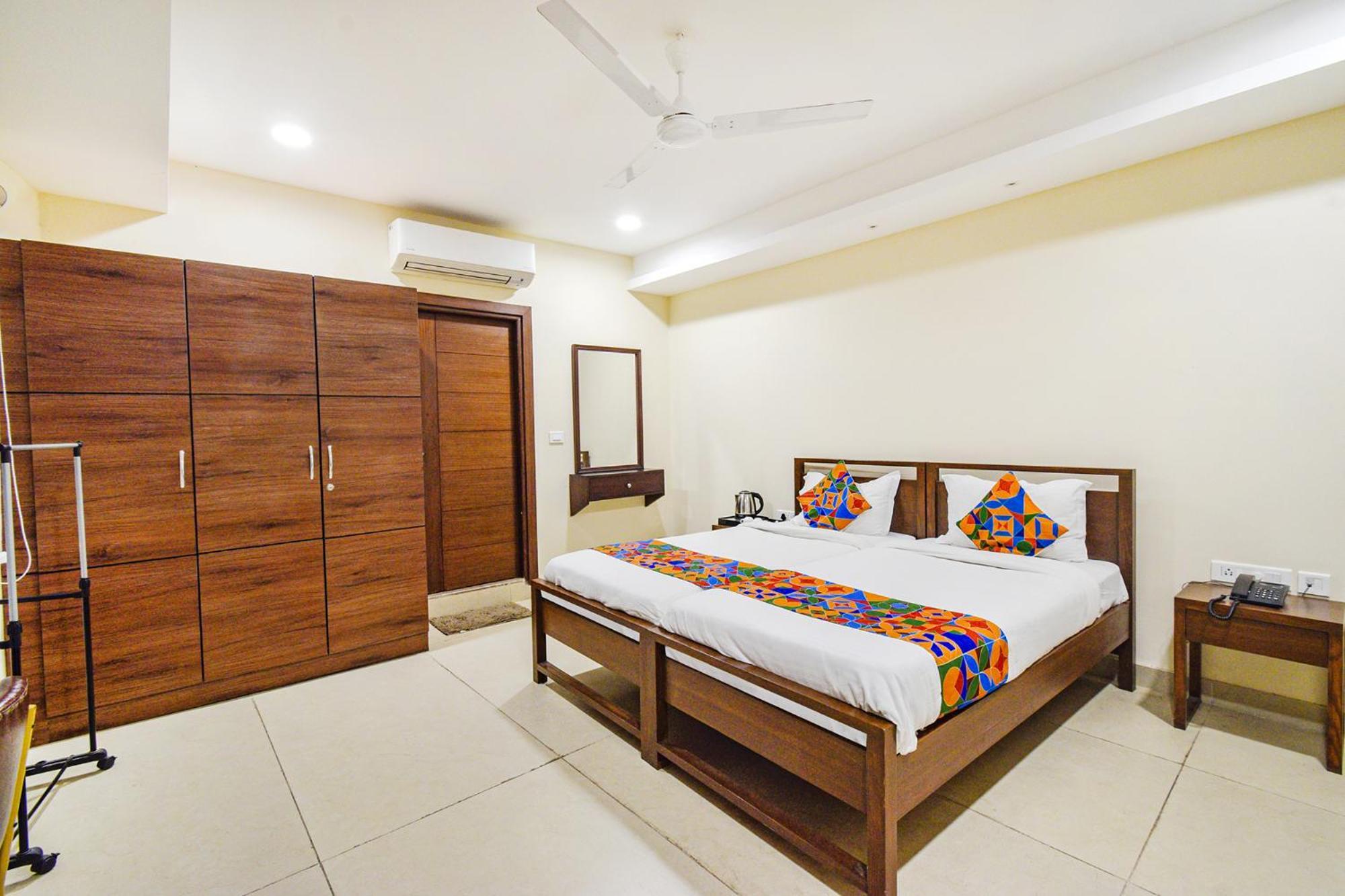 Fabhotel Prime Am Suites - Nr Yashoda Hospitals - Secunderabad ไฮเดอราบัด ภายนอก รูปภาพ