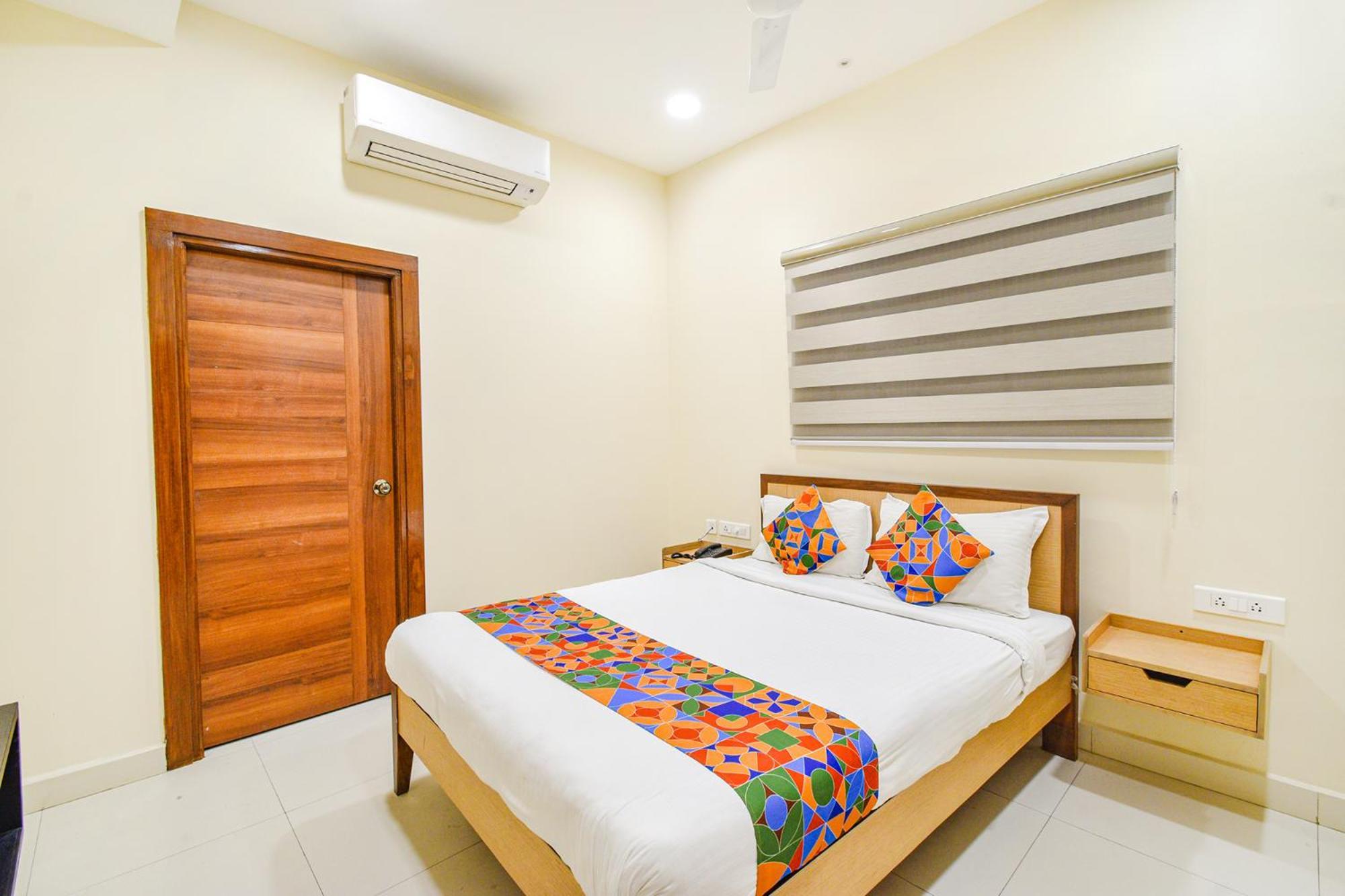 Fabhotel Prime Am Suites - Nr Yashoda Hospitals - Secunderabad ไฮเดอราบัด ภายนอก รูปภาพ